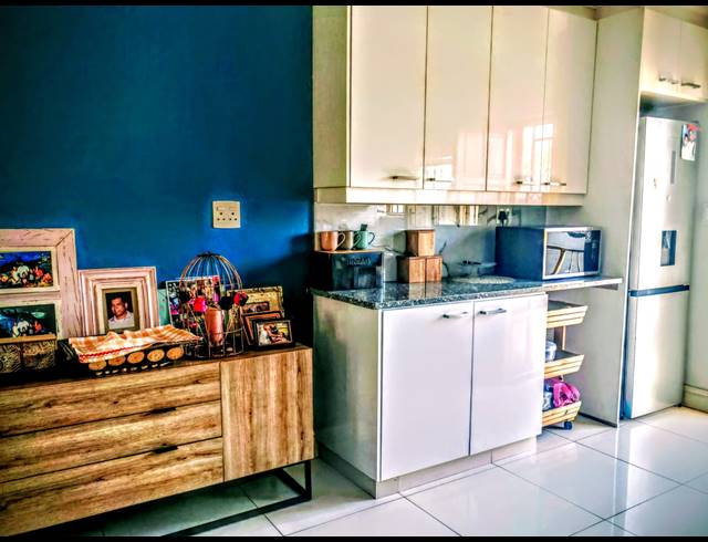 3 BEDROOM SIMPLEX FOR SALE IN HILLARY